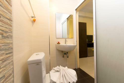 Hotel The Elegant Patong