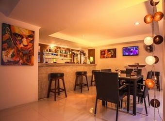 Hotel Baan Paradise