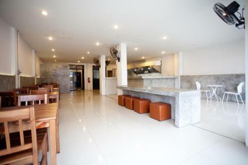Chill Patong Hotel