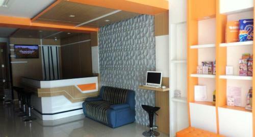 Chill Patong Hotel