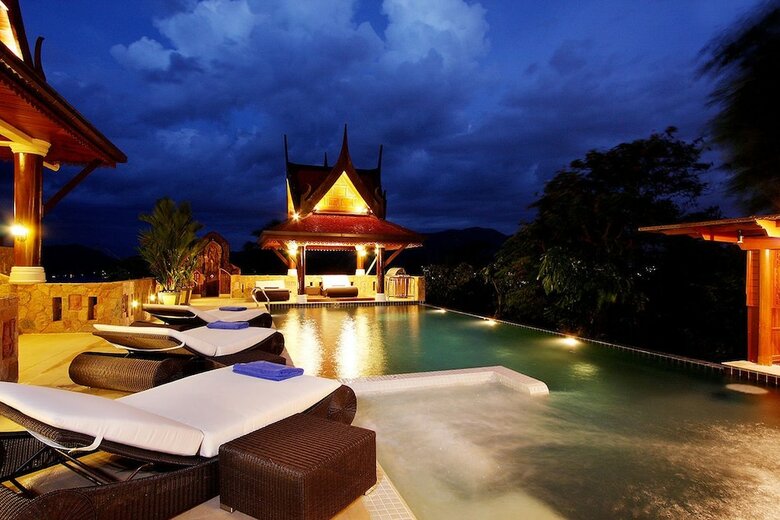 Reuan Thai Villa