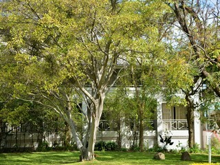 Hotel Cresta Lodge
