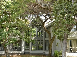 Hotel Cresta Lodge