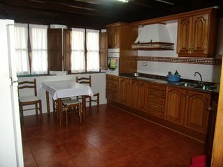 Casa Cabu�rniga - Three Bedroom