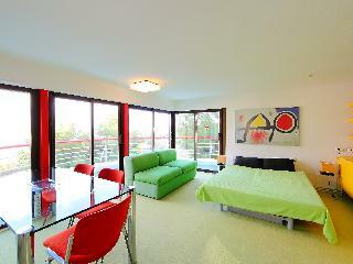 Urb Vallpineda Avda. Miquel Utrillo 99 - Three Bed