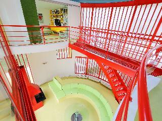 Urb Vallpineda Avda. Miquel Utrillo 99 - Three Bed