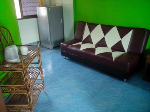 Hostal The Guest House
