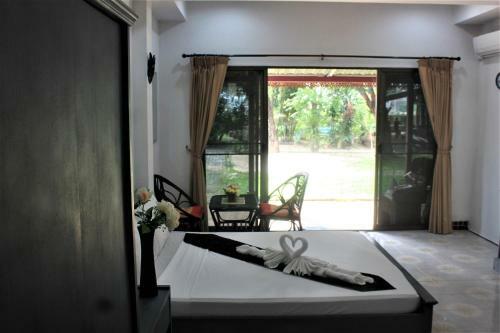 Hostal The Guest House
