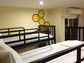 Beehive Patong Hostel
