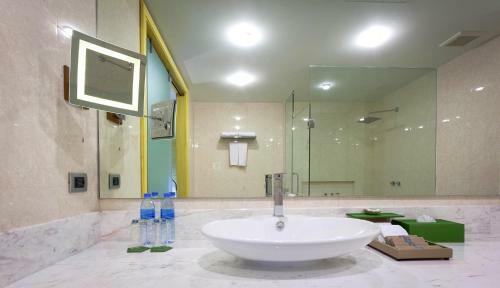 Hotel The Senses Resort Patong Beach Phuket