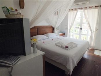 Hotel Baan Kang Mung Bed & Breakfast