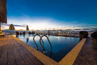 Pavilion Danang Beach Hotel