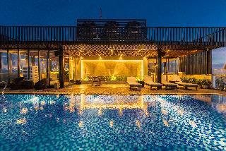 Pavilion Danang Beach Hotel
