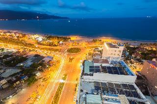 Pavilion Danang Beach Hotel