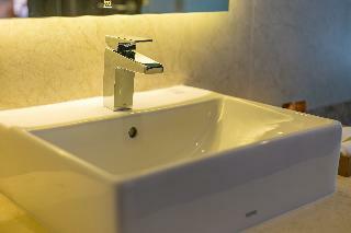 Navy Hotel Cam Ranh