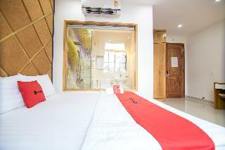 Hotel Reddoorz Plus Near Lotte Mart Cong Hoa