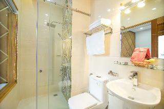 Hotel Reddoorz Plus Near Lotte Mart Cong Hoa