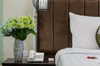 Splendid Pearl Light Hotel