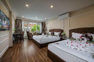 Splendid Pearl Light Hotel