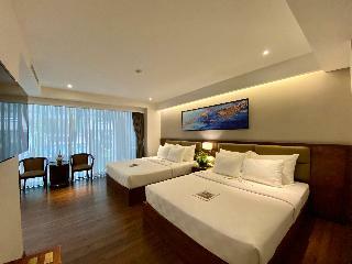 Uptown Hotel