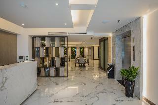 Uptown Hotel