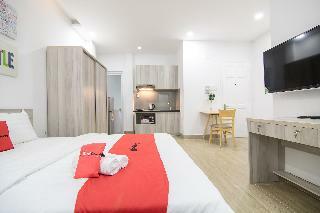 Hotel Reddoorz Plus @ Nguyen Van Troi