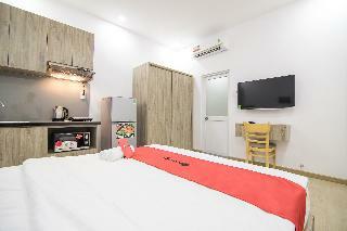 Hotel Reddoorz Plus @ Nguyen Van Troi