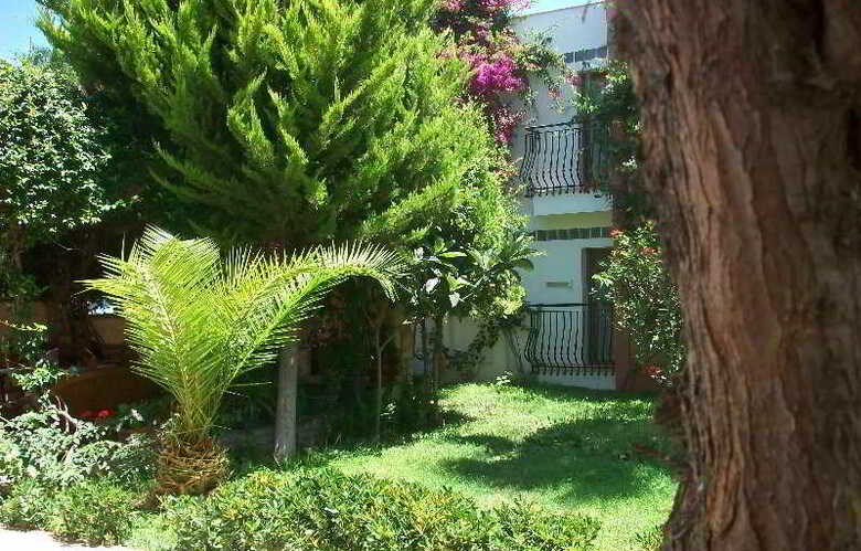 Kriss Hotel
