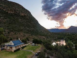 Lodge Mount Camdeboo Private Game Reserve