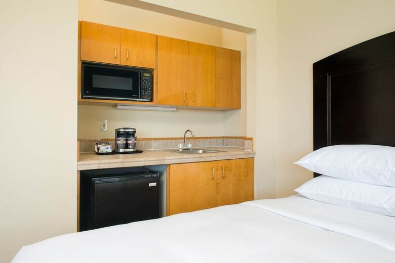 Hotel Doubletree Ocean Point Resort & Spa