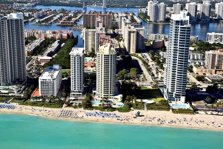 Hotel Doubletree Ocean Point Resort & Spa