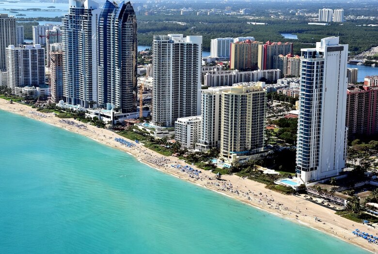 Hotel Doubletree Ocean Point Resort & Spa