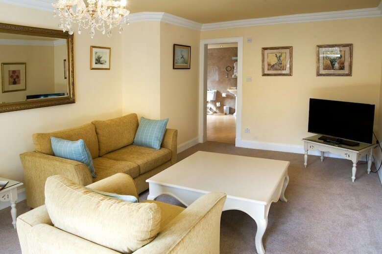 Hotel Dalhousie Castle