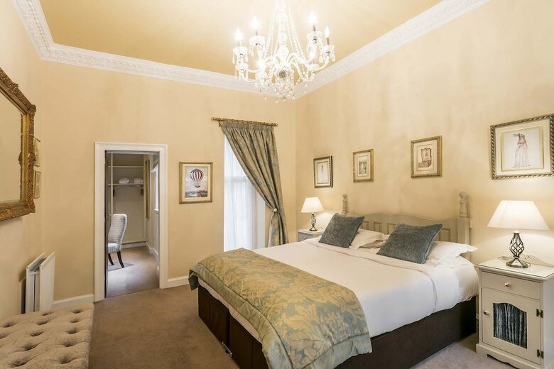 Hotel Dalhousie Castle