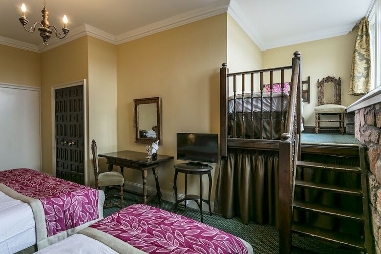 Hotel Dalhousie Castle