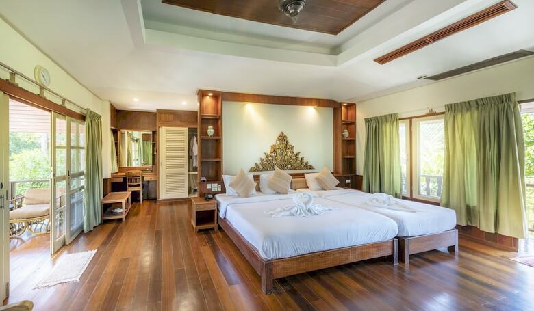 Hotel Vana Varin Resort