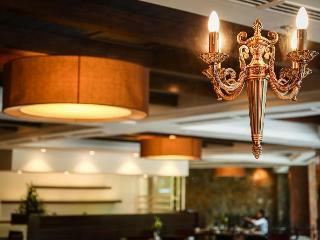 Army Hotel