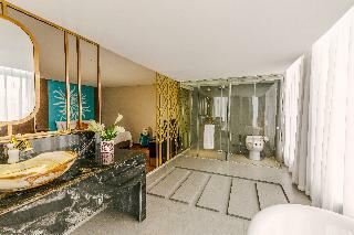 Hotel Winsuites Saigon