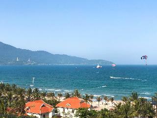 Sala Danang Beach Hotel
