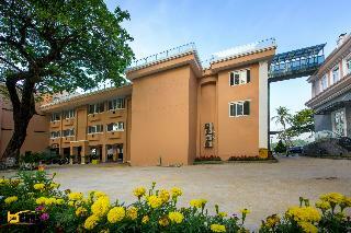 Bcons Hotel Binh Duong