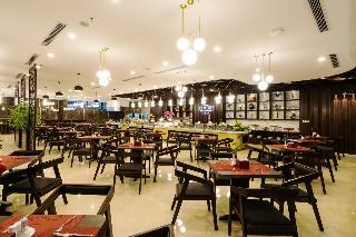 Le More Hotel