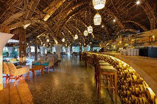 Hotel Stelia Beach Resort