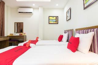 Hotel Reddoorz Plus @ My Dinh Song Da