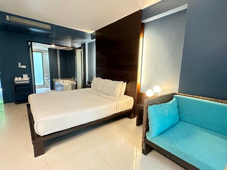 Hotel The Bihai Hua Hin