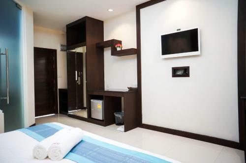 Hotel Roses Huahin