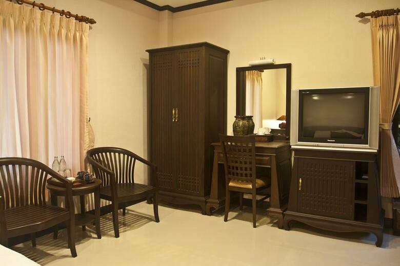 Hostal Zea Za Garden