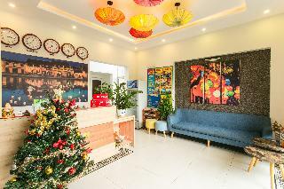 Hotel Oyo 724 Golden Palm Villa