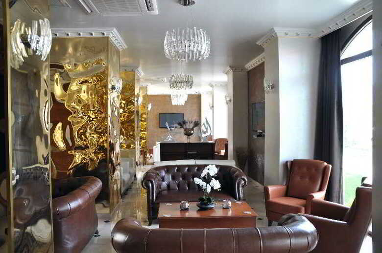 Neva Star Gate Hotel