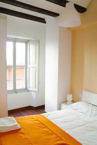 Valencia Dalt Apartaments