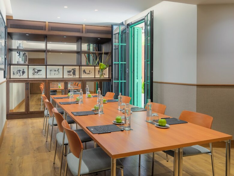 Hotel H10 Madison